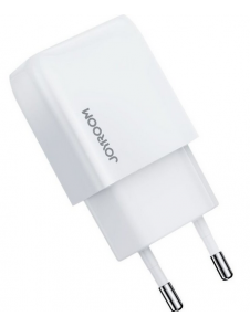 - utgång 5V / 2.1A
- PC -material