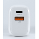 - USB-C-utgång 5V / 3A 9V / 2,22A 12V / 1,67A