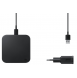 • Kabel och adapter ingår