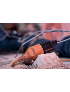 Typ-C PD: 5V / 3A 9V / 2,2A 12V / 1,67A
Typ-A QC 3.0: 5V / 3A 9V / 2.2A 12V / 1.67A