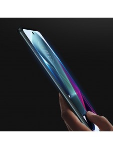 Dux Ducis 9D härdat glas helskärm 9H helskärmshärdat glas med ram för Motorola Moto G200 5G / Edge S30 - Svart (väskvänlig)