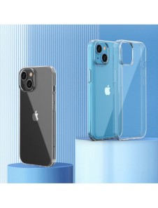 iPhone 15 case from the Ultra Clear series in transparent color