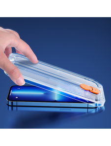 Joyroom härdat glas med monteringssats för iPhone 13 Pro Max 6.7 "transparent (JR-PF937)
