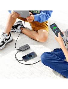 Joyroom Linglong powerbank 10000mAh 20W Strömförsörjning Snabbladdning USB / USB Typ C / inbyggd USB Type C-kabel svart JR-L001