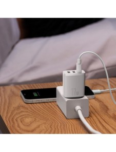 Baseus Compact laddare 3x USB 17W vit (CCXJ020102)