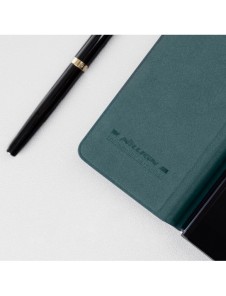 Läderfodral med flip och kameraskydd för Samsung Galaxy Z Fold 5 Nillkin Qin Leather Pro - Guld