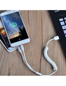 Dudao bilsatsladdare 2x USB 2.4A + kabel USB 3in1 Lightning / Typ C / micro USB-kabel vit (R7 vit)