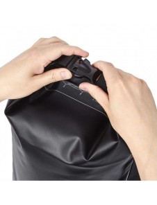 Spigen A630 UNIVERSAL VATTENTÄT VÄSKA SVART