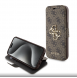 Iphone 15 Guess - Pu Läder 4g Foliofodral Big Metal Logo - Brunt