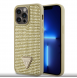 Guess Rhinestones Triangle metalllogofodral för iPhone 15 Pro Max Gold