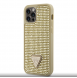 Guess Rhinestones Triangle Metal Logo Fodral för iPhone 12/12 Pro Gold