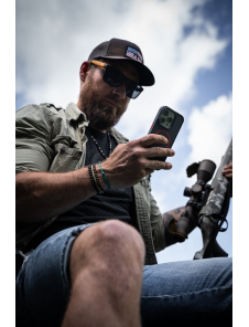 Tactical MagForce Hyperstealth 2.0 Skal till iPhone 16 Pro Max Svart/Röd