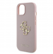 Guess PU Grained 4G metalllogofodral för iPhone 15 Rosa
