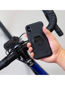 iPhone X / XS och väldigt snyggt skydd från Spigen.
