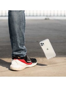 En vacker produkt för din telefon från världsledande UNIQ.