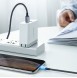 Förutom att stödja snabb laddning stöder denna USB-typ c till blixtkabel också dataöverföring.