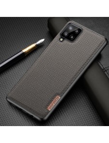 Med detta skal kommer du att vara lugn för Samsung Galaxy A12 och väldigt snyggt skydd från Dux Ducis.