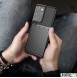 Samsung Galaxy S21 Ultra 5G skyddas av detta fantastiska skal.
