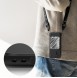 Samsung Galaxy S21 Plus 5G skyddas av detta fantastiska skal.